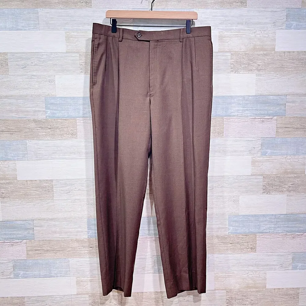 Jos A Bank Wool 2 Piece Suit Brown 2 Button Mens 43L Jacket 37L Pleated Pants